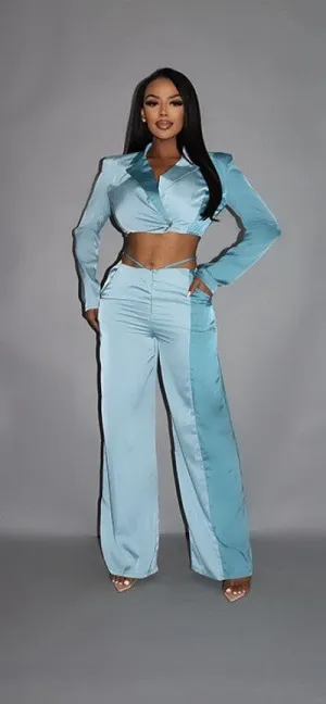 Blue Colorblock Crop Blazer and low rise wide leg pant set_