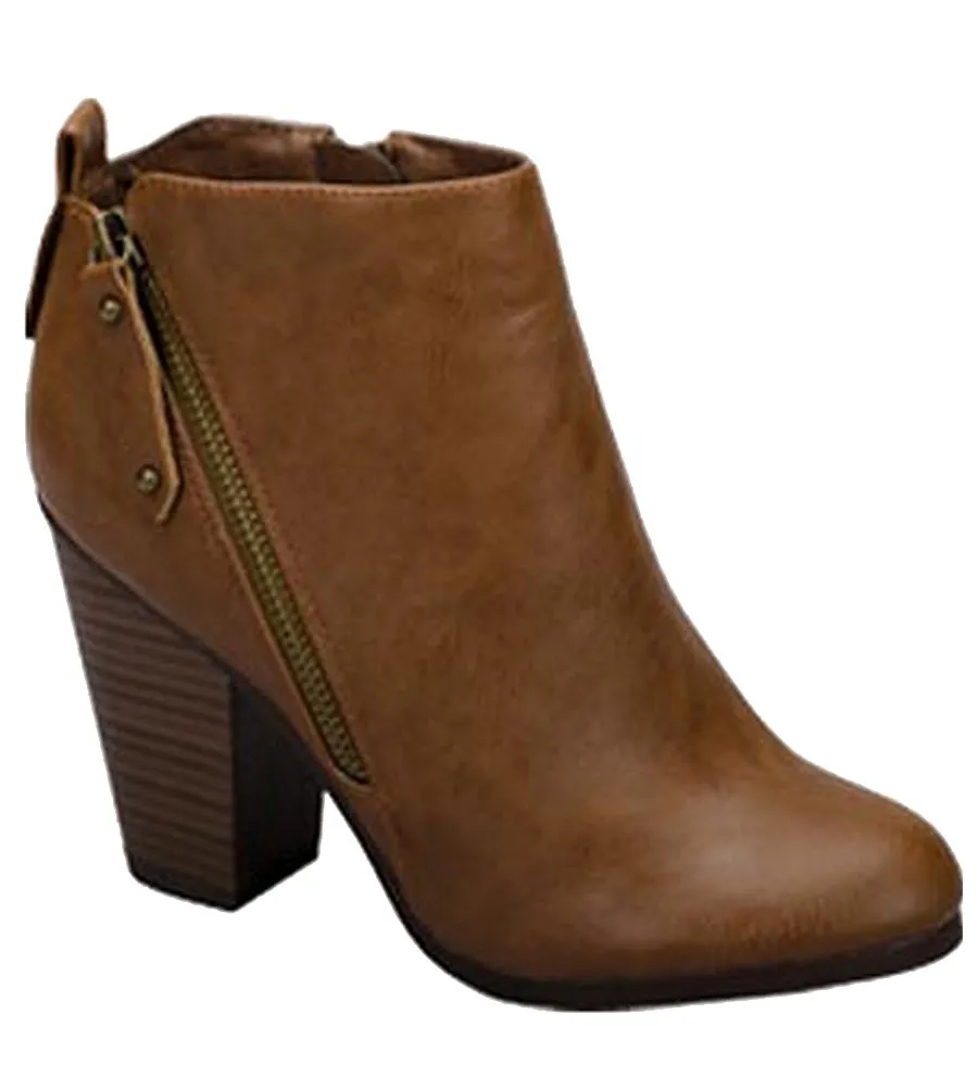 Breckelle's Women's Asymmetrical Zipper Chunky Heel Moto Bootie