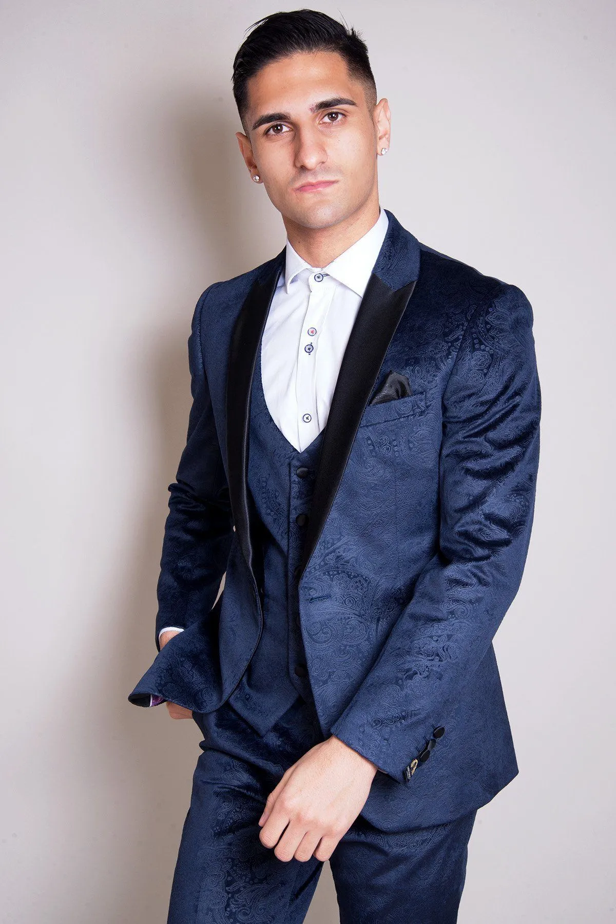 Coronation Street's Will Mellor (Harvey Gaskell) in Simon Velvet Blazer & Waistcoat