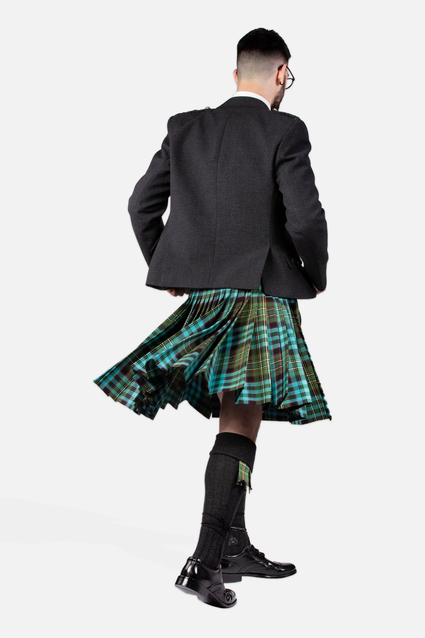 Hunting Nicolson Muted / Charcoal Holyrood Kilt Hire Outfit