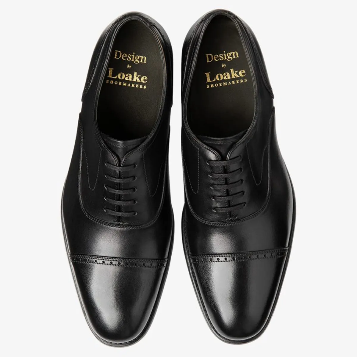 Loake - Hughes Semi Brogue Shoes in Black