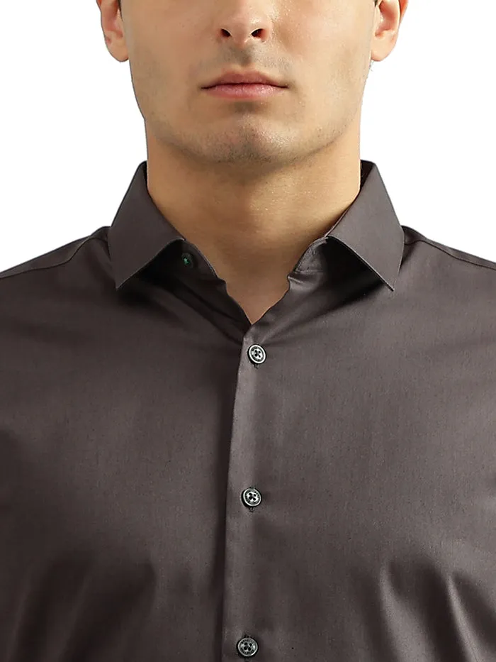 MEN SOLID CUTAWAY COLLAR SHIRT