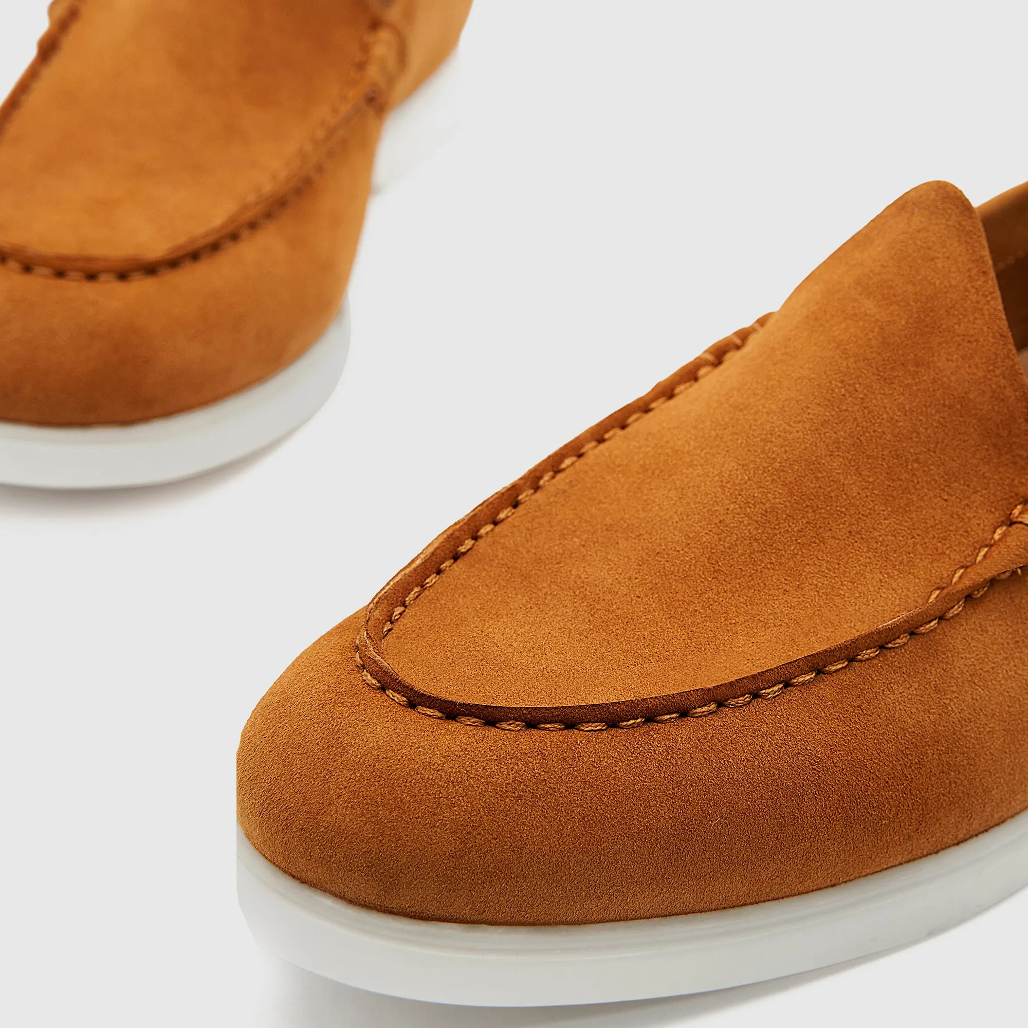 Nagra Loafer | Light Tan Suede