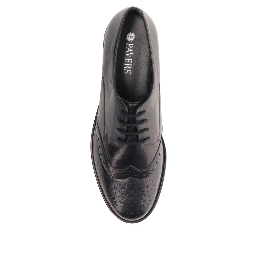 Smart Leather Brogues - MAGNU40003 / 326 370