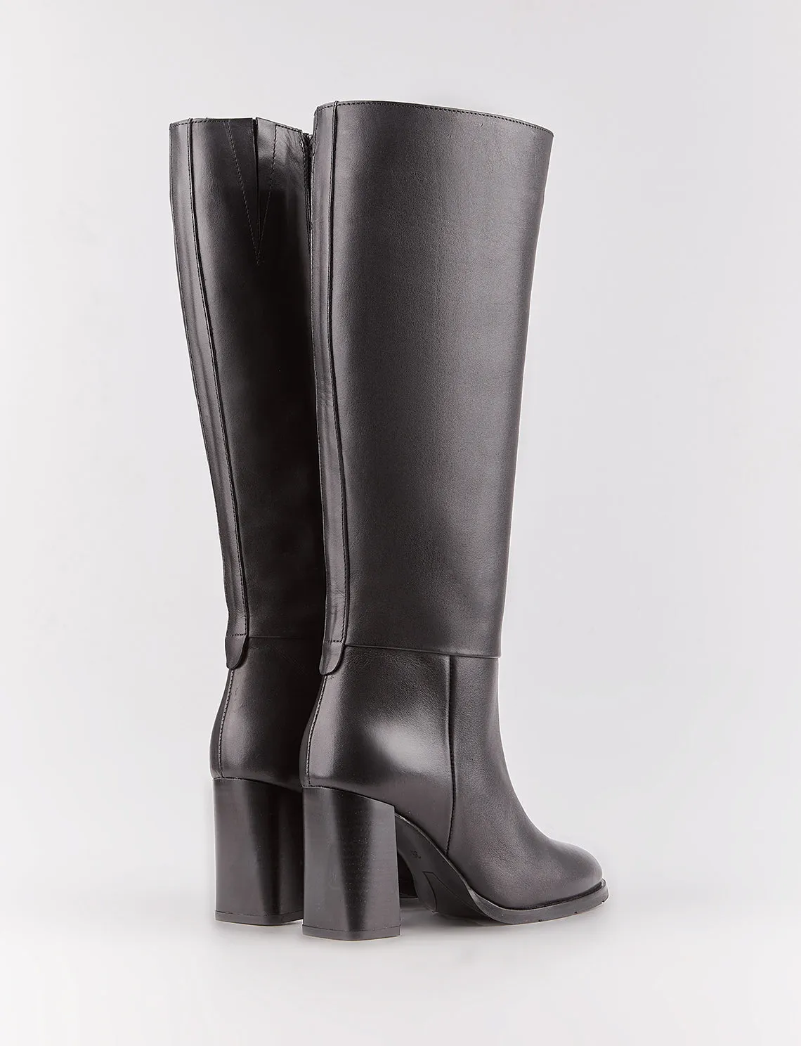 Women Black Genuine Leather Chunky Heeled Classic Boots